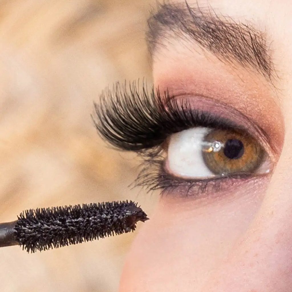 MASCARA VOLUMEN NEGRO EXTREMO WP 010-<span>ZEENA</span>