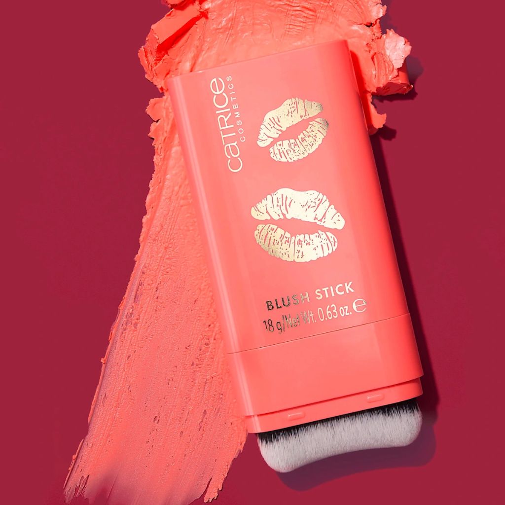 KISS & GLOW RUBOR EN BARRA C01 Cheeky Flirt- CATRICE