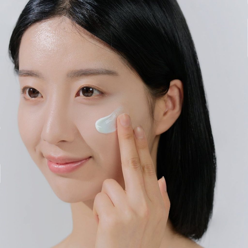 PROTECTOR SOLAR HYALU- CICA 50ML – SKIN1004