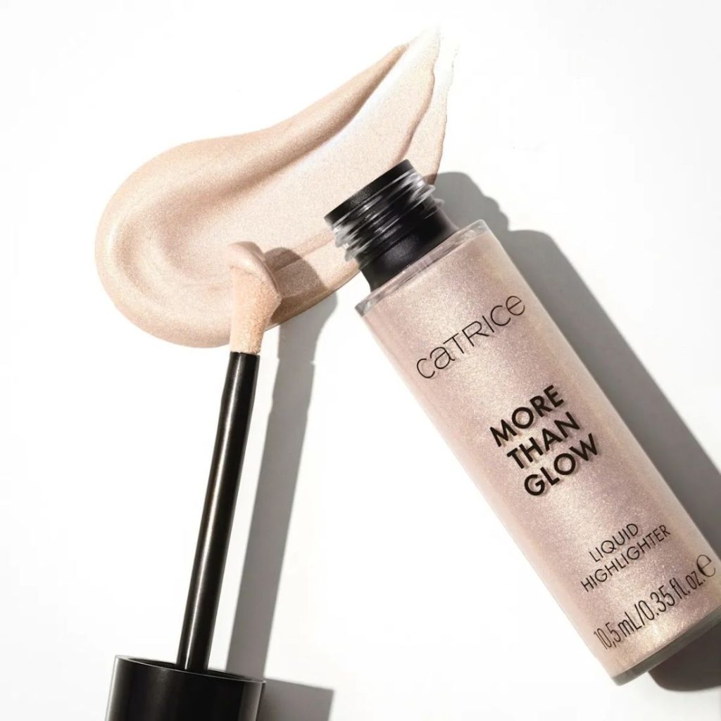 ILUMINADOR LIQUIDO MORE THAN GLOW – CATRICE